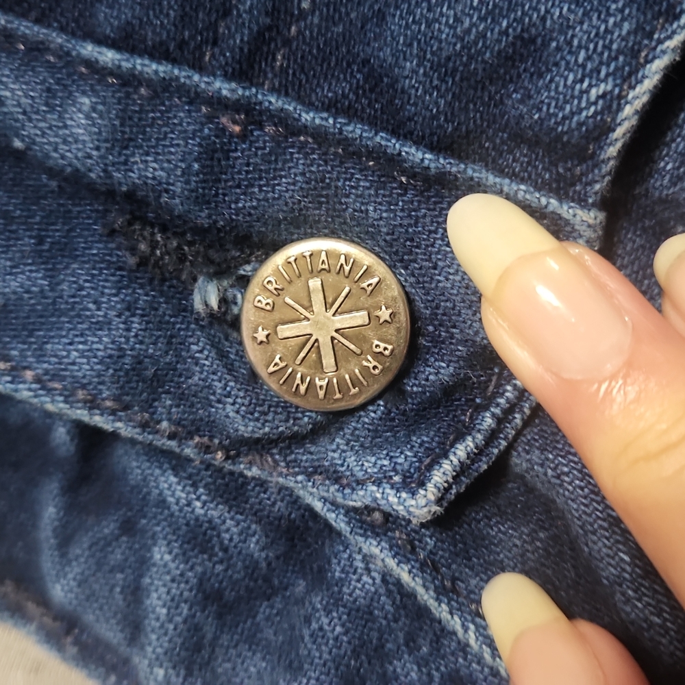 Vintage Brittania High-Rise Relaxed Pleated Tapered Leg "Mom" Jeans - Picture 6 of 10